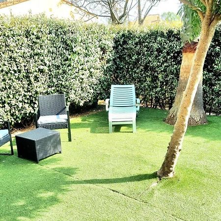 Apartamento Les Soleiades La Londe-les-Maures Exterior foto