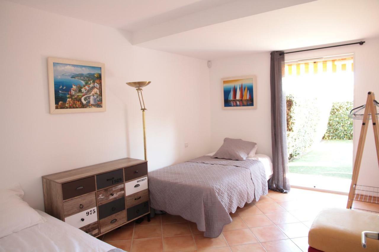 Apartamento Les Soleiades La Londe-les-Maures Exterior foto